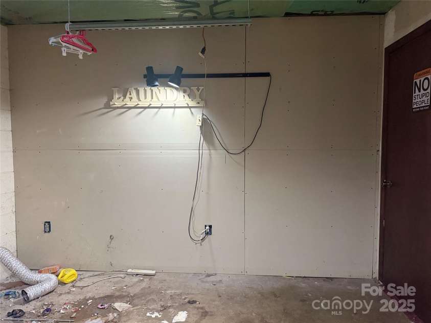 138 Rash Road, Lincolnton, NC 28092.  MLS# CAR4326541, YatesRealty ID 951. Laundry area in the utility room/unfinished area