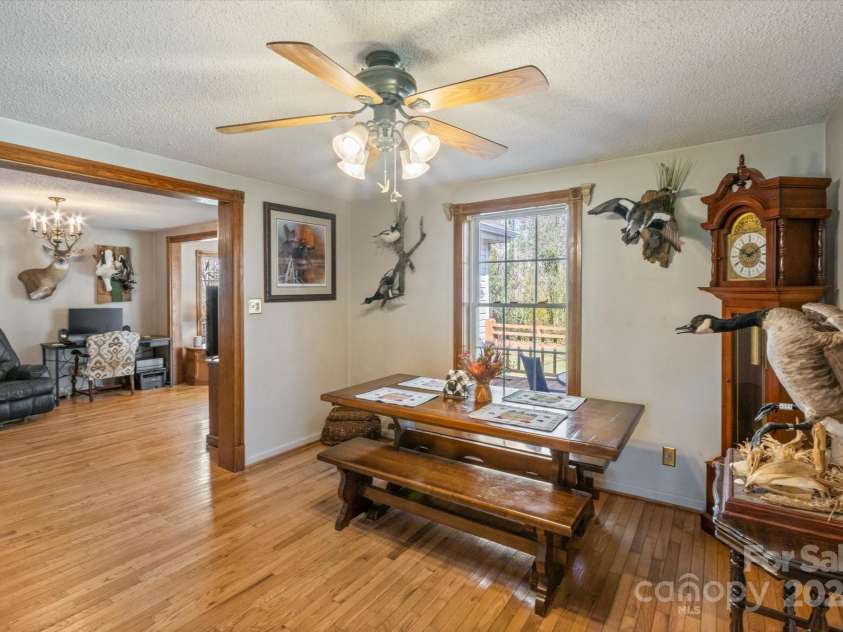 78 Old Linville Road, Marion, NC 28752.  MLS# CAR4197137, YatesRealty ID 951. 