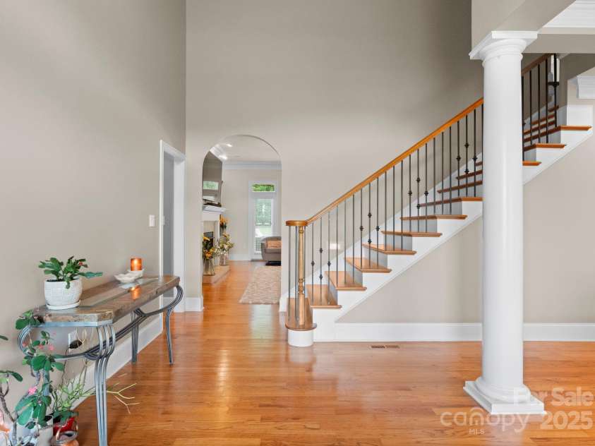 105 Walnut Hill Court, Mooresville, NC 28115.  MLS# CAR4252753, YatesRealty ID 9513. 