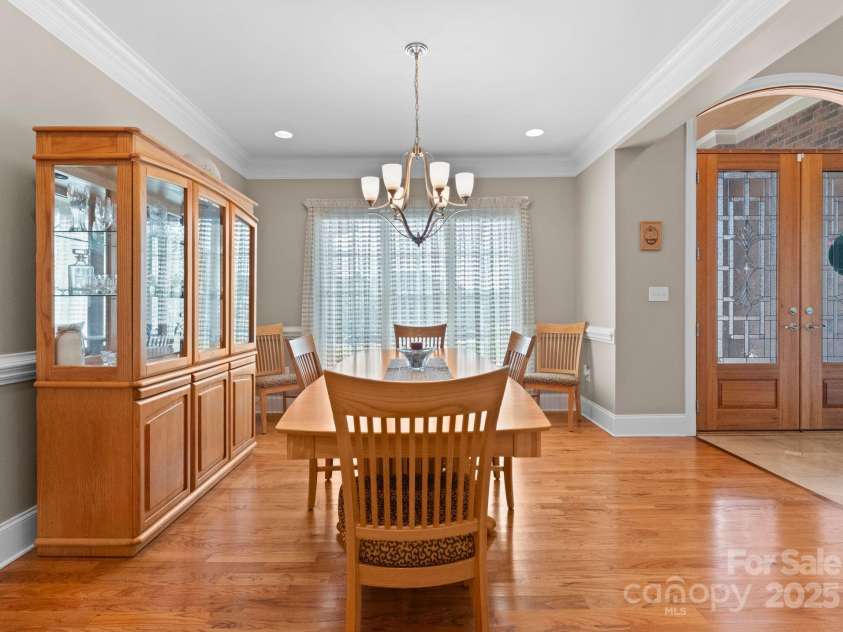 105 Walnut Hill Court, Mooresville, NC 28115.  MLS# CAR4252753, YatesRealty ID 9513. 