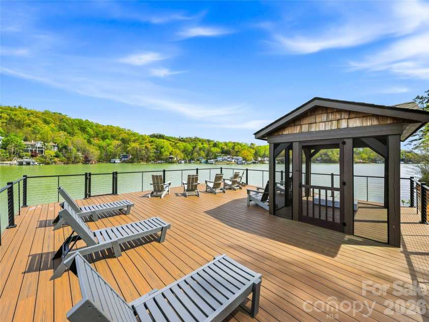 402 Holmstead Drive, Lake Lure, NC 28746.  MLS# CAR4367214, YatesRealty ID 9517. 