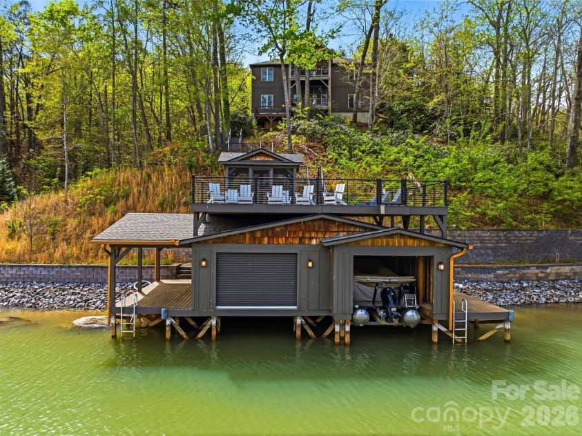 402 Holmstead Drive, Lake Lure, NC 28746.  MLS# CAR4367214, YatesRealty ID 9517. 