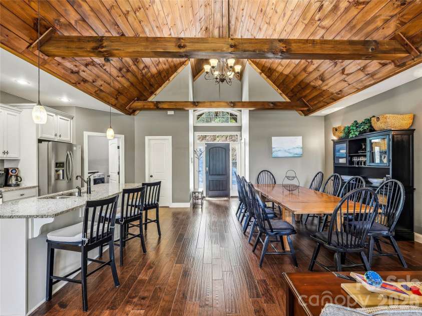 402 Holmstead Drive, Lake Lure, NC 28746.  MLS# CAR4367214, YatesRealty ID 9517. 