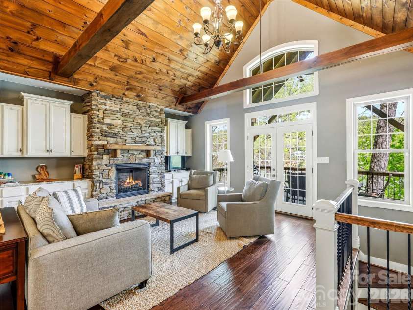 402 Holmstead Drive, Lake Lure, NC 28746.  MLS# CAR4367214, YatesRealty ID 9517. 