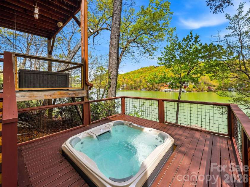 402 Holmstead Drive, Lake Lure, NC 28746.  MLS# CAR4367214, YatesRealty ID 9517. 