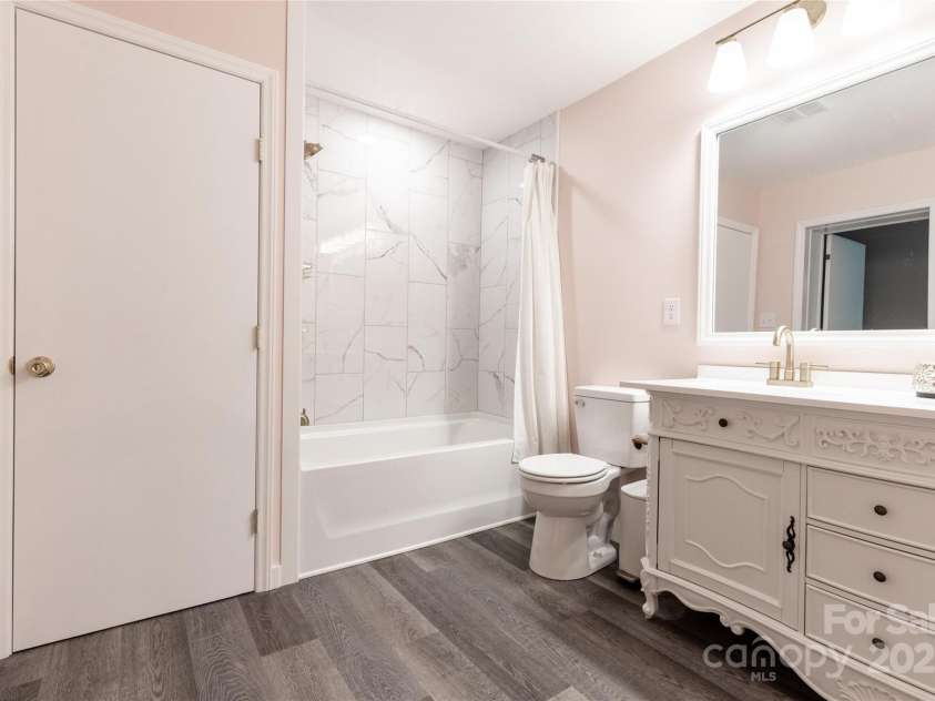 856 Skyline Drive, Chester, SC 29706.  MLS# CAR4253786, YatesRealty ID 9517. 