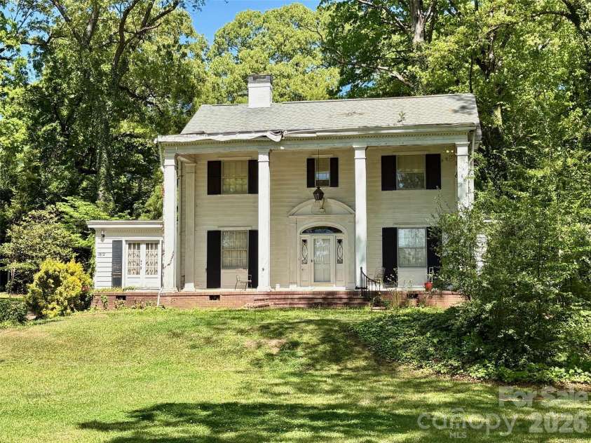 1612 New Hope Road, Gastonia, NC 28054.  MLS# CAR4367298, YatesRealty ID 9518. 