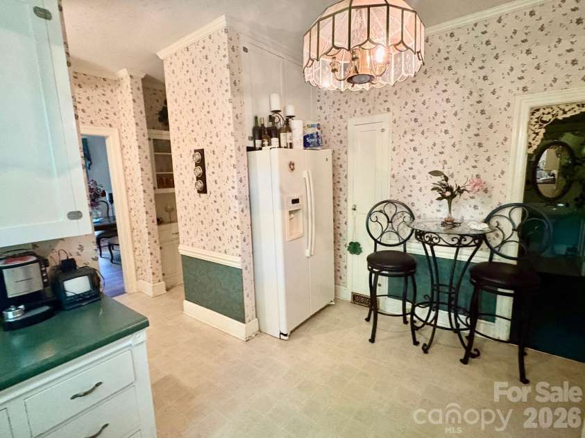1612 New Hope Road, Gastonia, NC 28054.  MLS# CAR4367298, YatesRealty ID 9518. 