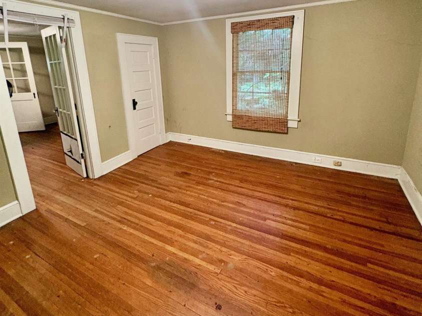 1612 New Hope Road, Gastonia, NC 28054.  MLS# CAR4367298, YatesRealty ID 9518. 
