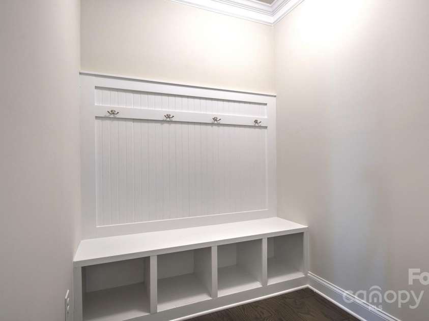 34 Fox Cove Road, Hendersonville, NC 28792.  MLS# CAR4253790, YatesRealty ID 9519. Photos are representative