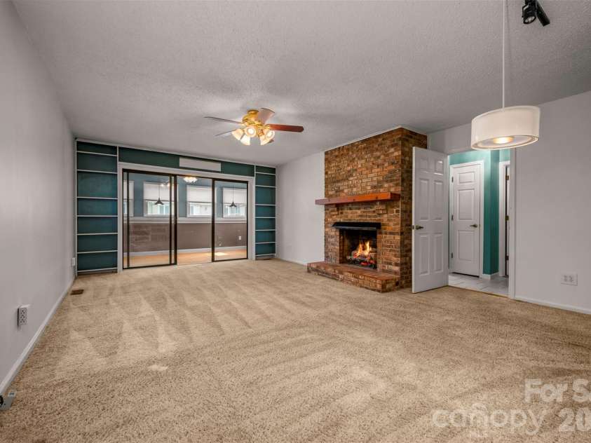 451 Britton Creek Drive, Hendersonville, NC 28791.  MLS# CAR4364012, YatesRealty ID 9519. 