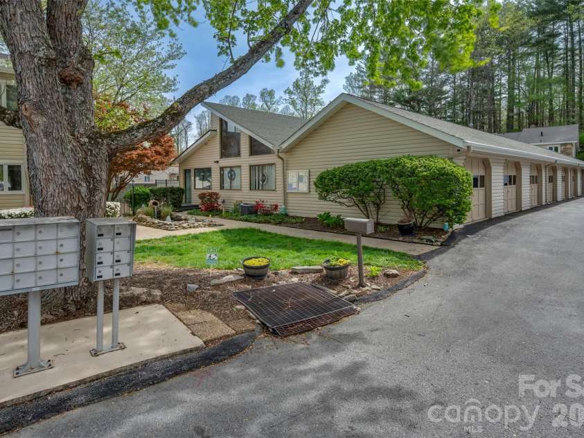 451 Britton Creek Drive, Hendersonville, NC 28791.  MLS# CAR4364012, YatesRealty ID 9519. 