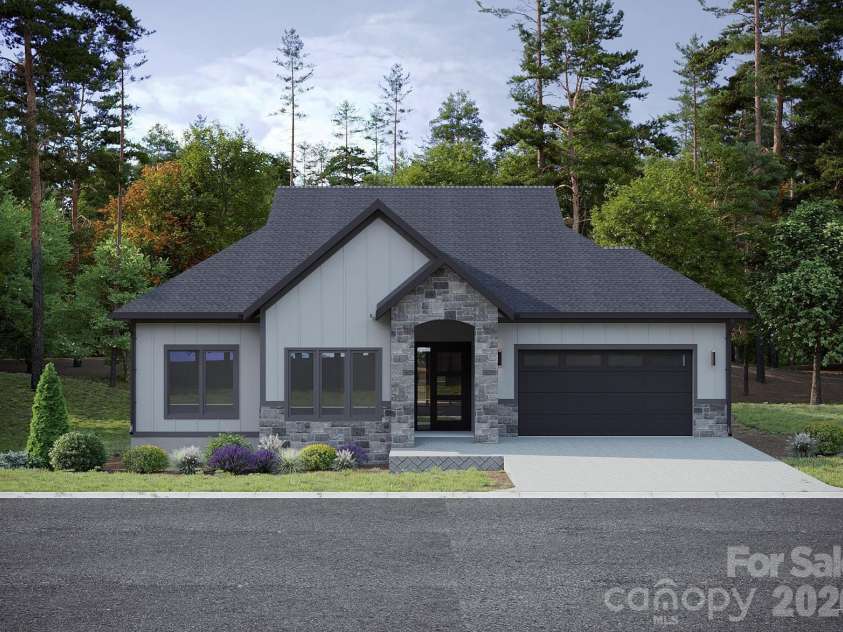 333 Avery Trail Drive, Arden, NC 28704.  MLS# CAR4337125, YatesRealty ID 952. 