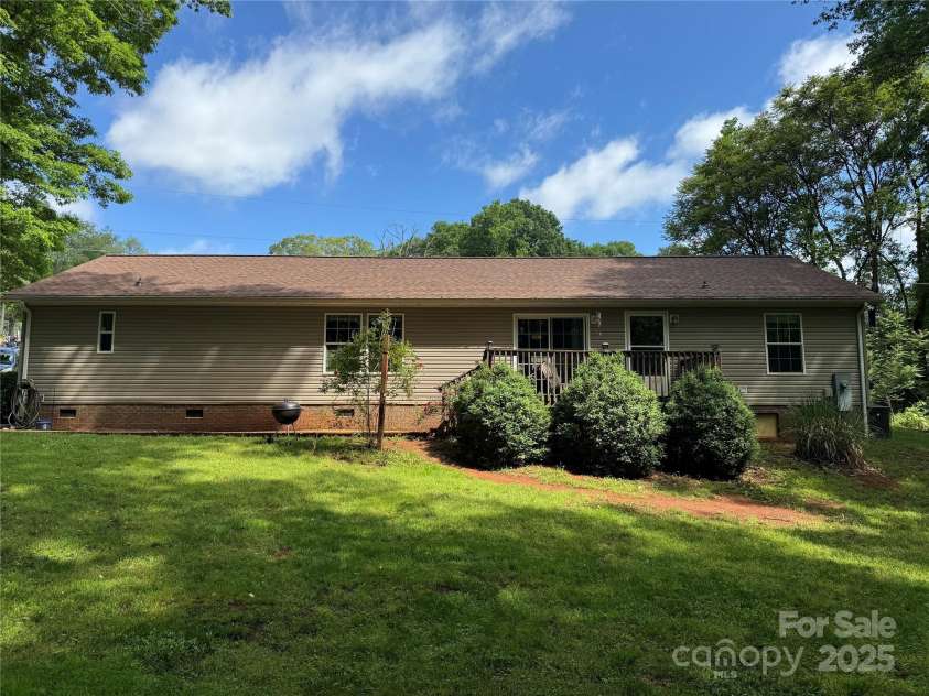 4225 Stewart Road, Claremont, NC 28610.  MLS# CAR4253746, YatesRealty ID 9520. 