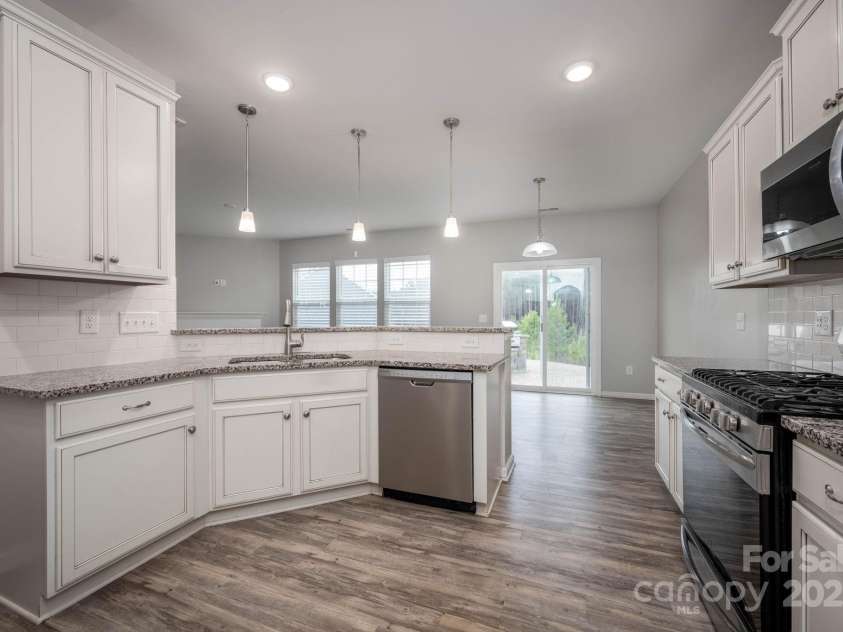 150 Falls Cove Drive, Troutman, NC 28166.  MLS# CAR4252274, YatesRealty ID 9521. 