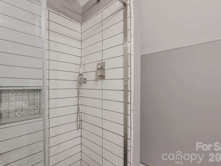 6515 Burning Bush Court, Charlotte, NC 28227.  MLS# CAR4359745, YatesRealty ID 9521. 