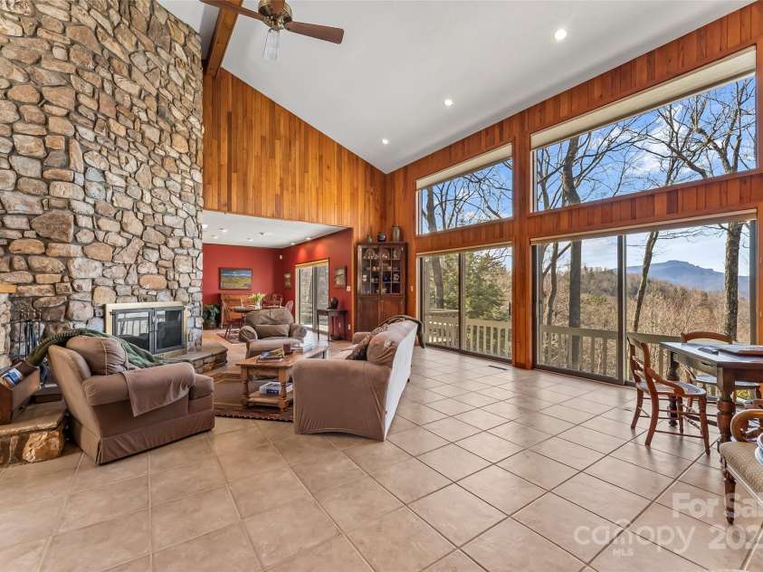 243 Red Oak Trail, Boone, NC 28607.  MLS# CAR4228370, YatesRealty ID 9522. 