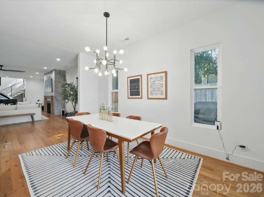 708 Cross Trail Drive, Charlotte, NC 28204.  MLS# CAR4367344, YatesRealty ID 9522. 