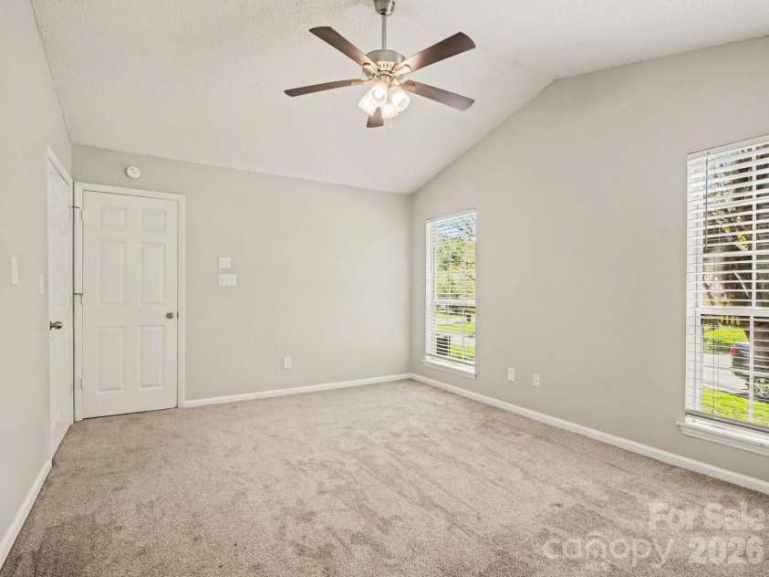 9214 Rotherham Lane, Charlotte, NC 28216.  MLS# CAR4366005, YatesRealty ID 9524. 