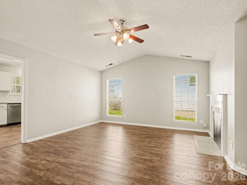 9214 Rotherham Lane, Charlotte, NC 28216.  MLS# CAR4366005, YatesRealty ID 9524. 