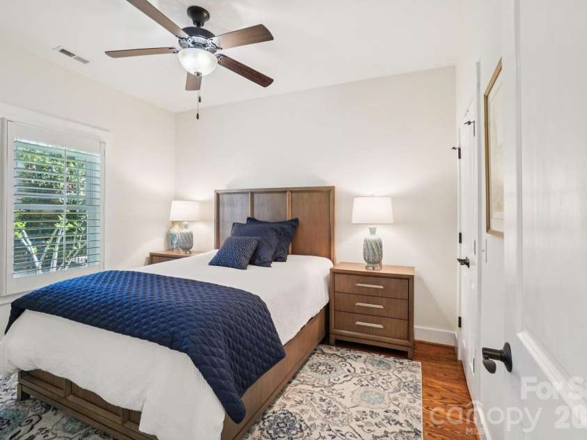 31 Anvil Avenue, Hendersonville, NC 28792.  MLS# CAR4367438, YatesRealty ID 9525. 