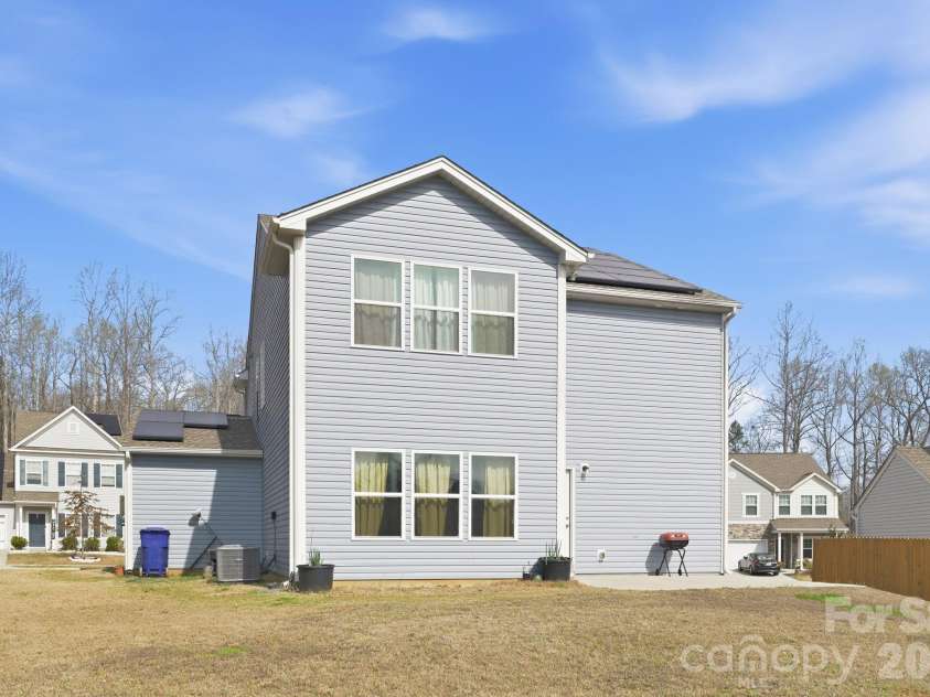 5126 Saddleback Drive, Mount Holly, NC 28120.  MLS# CAR4357305, YatesRealty ID 9528. 