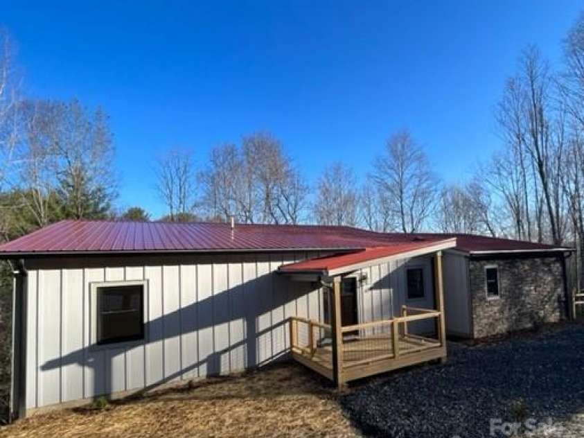 Lot 7 Legacy Drive, Fleetwood, NC 28626.  MLS# CAR4253802, YatesRealty ID 9528. NOT ACTUAL HOME - Photo for Illustrative Purposes Only