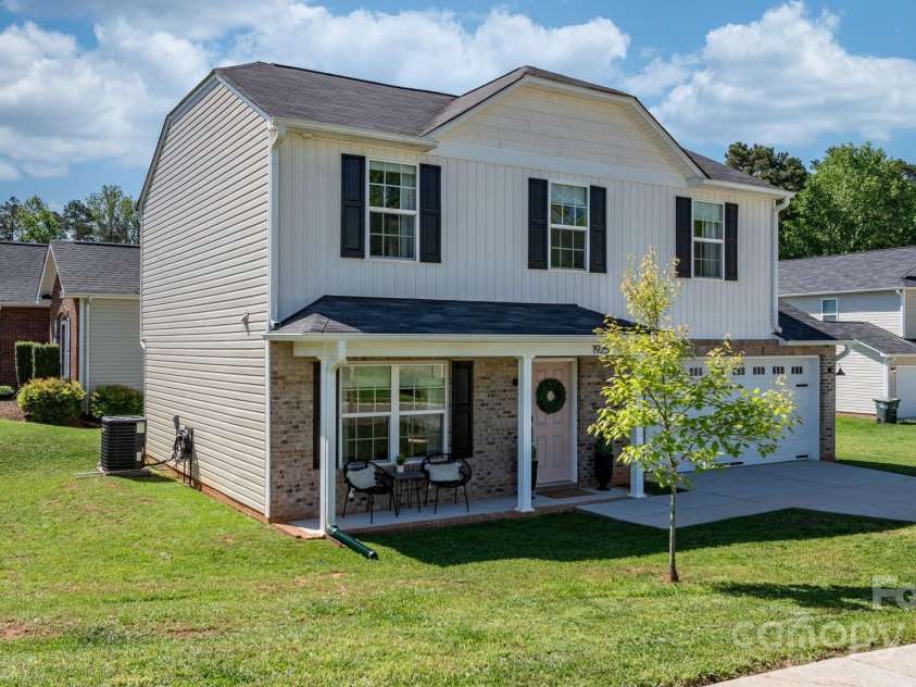 1925 Maius Drive, Conover, NC 28613.  MLS# CAR4253855, YatesRealty ID 9529. 