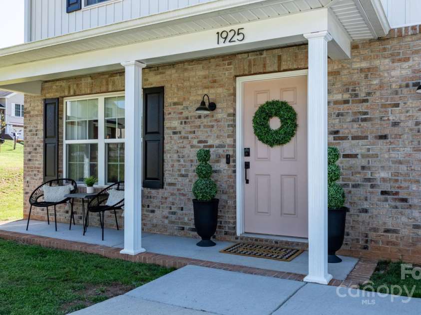 1925 Maius Drive, Conover, NC 28613.  MLS# CAR4253855, YatesRealty ID 9529. 