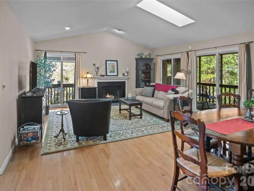 335 Melrose Avenue, Tryon, NC 28782.  MLS# CAR4366649, YatesRealty ID 9529. 