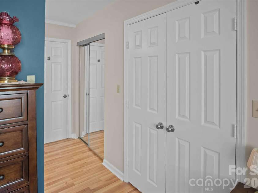 335 Melrose Avenue, Tryon, NC 28782.  MLS# CAR4366649, YatesRealty ID 9529. 