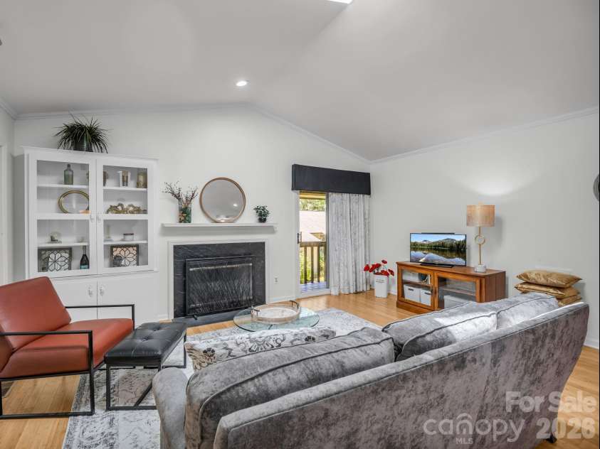 335 Melrose Avenue, Tryon, NC 28782.  MLS# CAR4417394, YatesRealty ID 9529. Cathedral ceiling