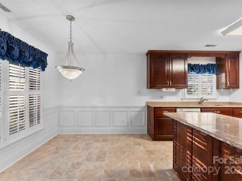 1982 Wexford Court, Gastonia, NC 28054.  MLS# CAR4199635, YatesRealty ID 9530. 