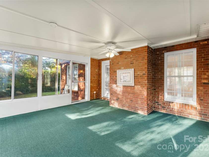 1982 Wexford Court, Gastonia, NC 28054.  MLS# CAR4199635, YatesRealty ID 9530. 