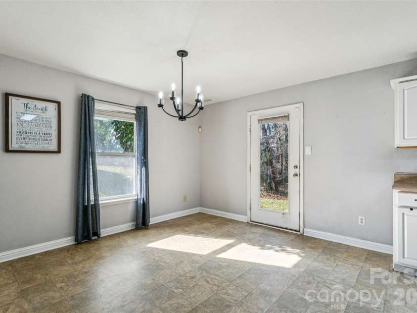 205 Edzell Drive, Salisbury, NC 28146.  MLS# CAR4336512, YatesRealty ID 9531. Breakfast area