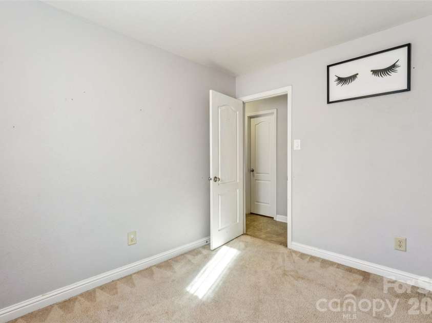 205 Edzell Drive, Salisbury, NC 28146.  MLS# CAR4336512, YatesRealty ID 9531. Office/flex space