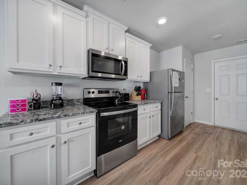 654 Lancelot Drive, Richburg, SC 29729.  MLS# CAR4205492, YatesRealty ID 9531. 