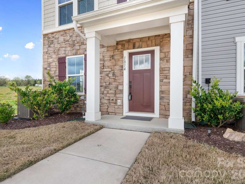 1814 Aspire Street, Charlotte, NC 28262.  MLS# CAR4366394, YatesRealty ID 9532. 