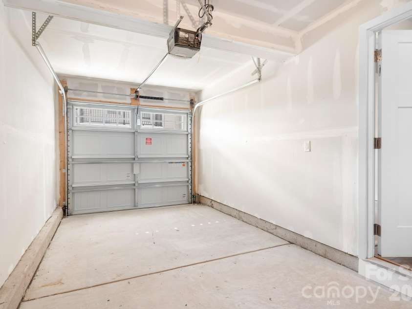 1814 Aspire Street, Charlotte, NC 28262.  MLS# CAR4366394, YatesRealty ID 9532. 