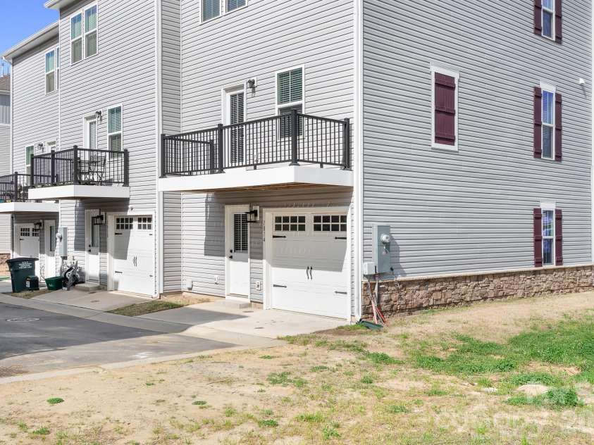 1814 Aspire Street, Charlotte, NC 28262.  MLS# CAR4366394, YatesRealty ID 9532. 