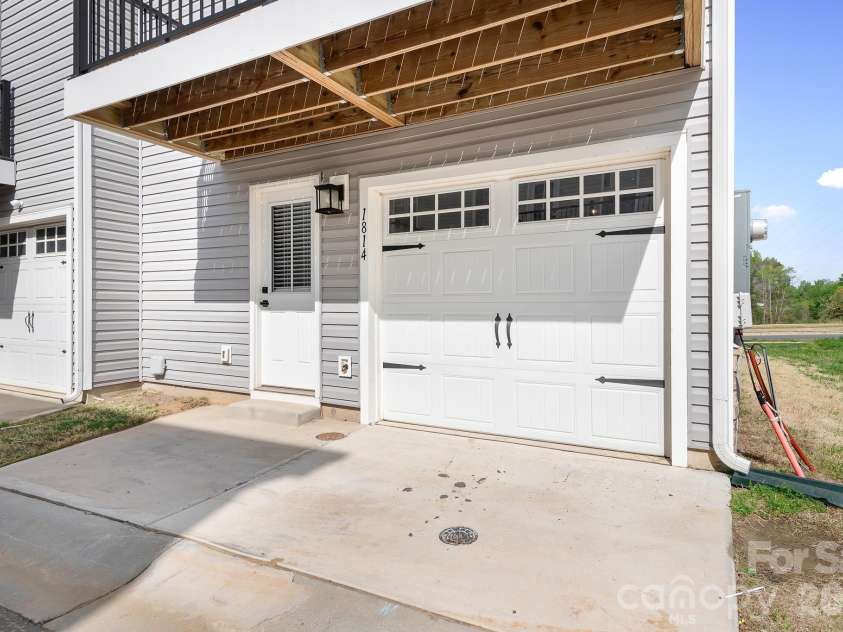 1814 Aspire Street, Charlotte, NC 28262.  MLS# CAR4366394, YatesRealty ID 9532. 