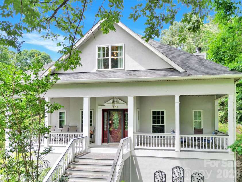 267 Ikerd Drive, Concord, NC 28025.  MLS# CAR4264417, YatesRealty ID 9533. Welcome Home!