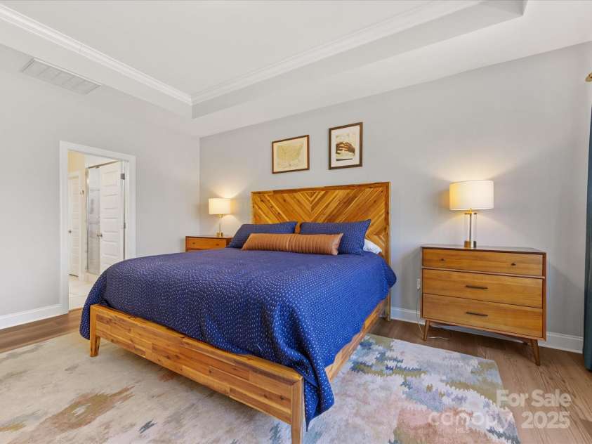 5013 Watercrest Trail, Belmont, NC 28012.  MLS# CAR4234154, YatesRealty ID 9534. Oversized primary suite