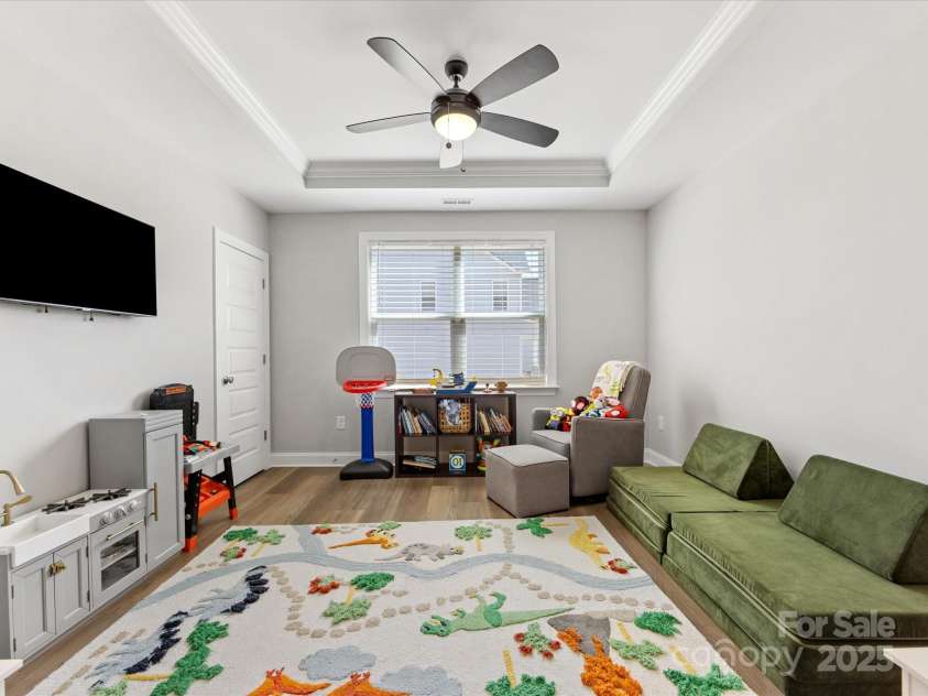 5013 Watercrest Trail, Belmont, NC 28012.  MLS# CAR4234154, YatesRealty ID 9534. Room has a walk in closet