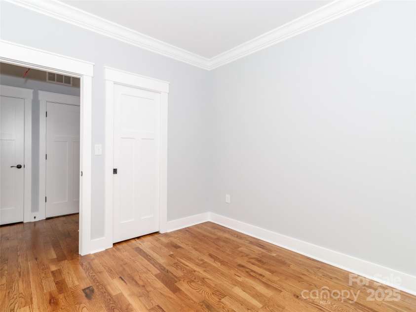 2302 Jordi Way, Charlotte, NC 28213.  MLS# CAR4244995, YatesRealty ID 9535. 