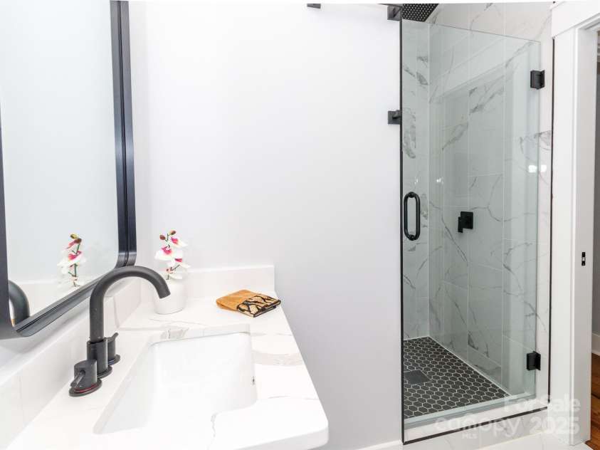 2302 Jordi Way, Charlotte, NC 28213.  MLS# CAR4244995, YatesRealty ID 9535. 