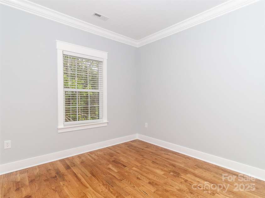 2302 Jordi Way, Charlotte, NC 28213.  MLS# CAR4244995, YatesRealty ID 9535. 