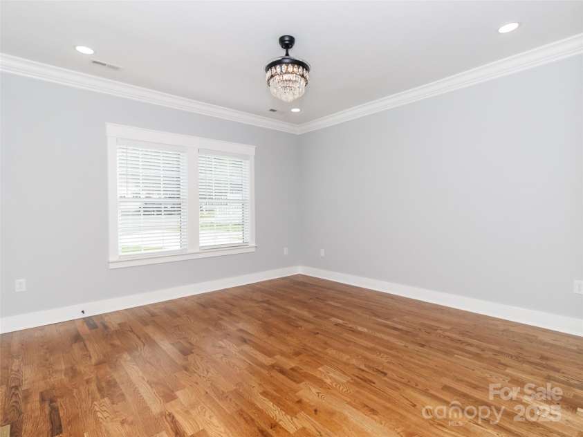 2302 Jordi Way, Charlotte, NC 28213.  MLS# CAR4244995, YatesRealty ID 9535. 