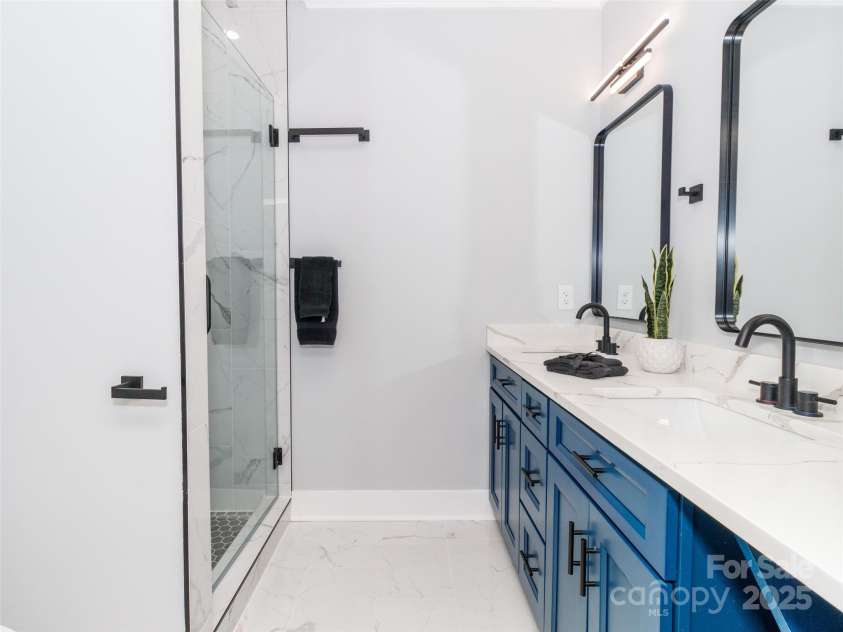2302 Jordi Way, Charlotte, NC 28213.  MLS# CAR4244995, YatesRealty ID 9535. 
