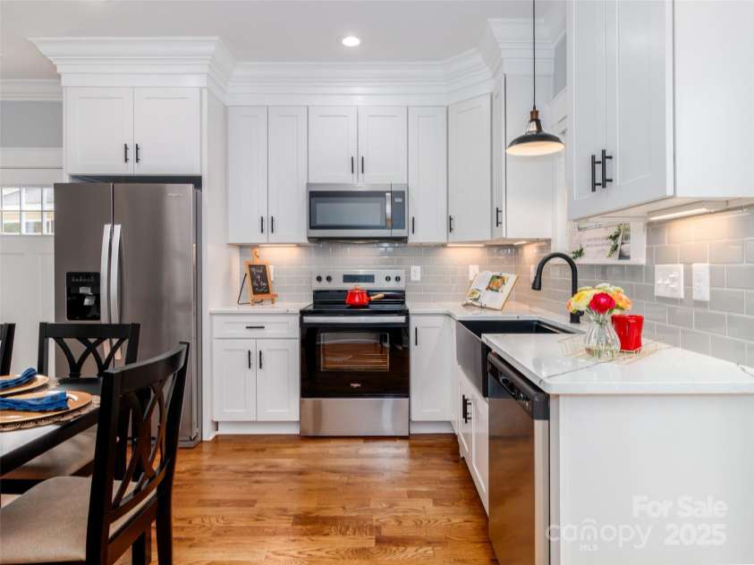 2302 Jordi Way, Charlotte, NC 28213.  MLS# CAR4244995, YatesRealty ID 9535. 